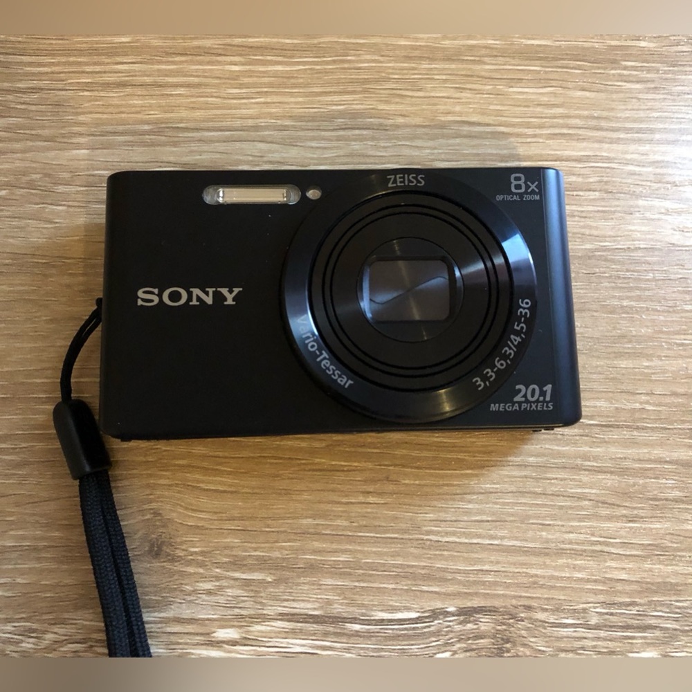Black Sony Cybershot Camera